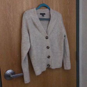 Perfect oversized sweater!